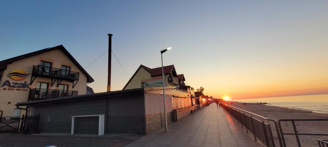 Azak Hotel Sarbinowo Exterior photo